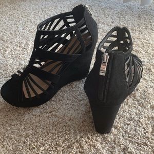 Wedge sandals
